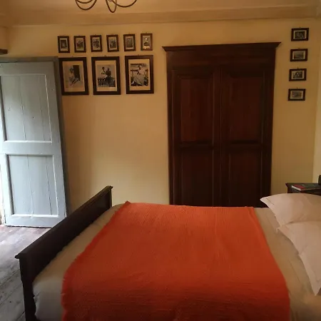 Entroterra Langa Casa de Férias