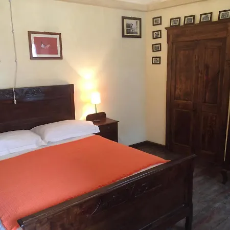 Сasa de vacaciones Entroterra Langa