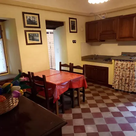 Entroterra Langa Borgomale